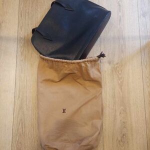 Louis Vuitton Black Epi Leather Lussac Tote Handbag (vintage)